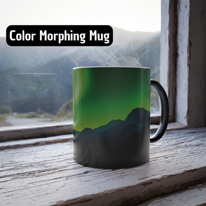 Mug of northern lights, color-changing mug, aurora borealis mug, magical mug, heat-reactive design, perfect northern lights gift.